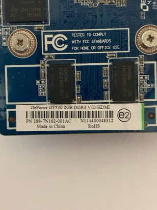 Nvidia GT 530 2GB Tarjeta Gráfica