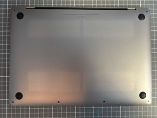 MacBook Pro 2020 M1 16GB RAM 500GB SSD Plata
