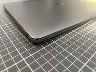 MacBook Pro 2020 M1 16GB RAM 500GB SSD Plata