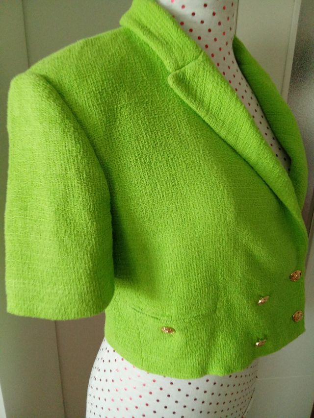 Casaco curto verde Zara