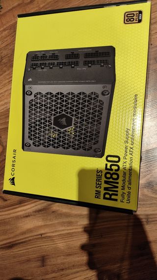 Corsair RM850 - Fuente de Alimentación Modular 