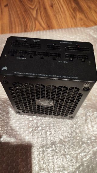 Corsair RM850 - Fuente de Alimentación Modular 