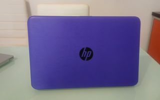 Portátil HP Morado