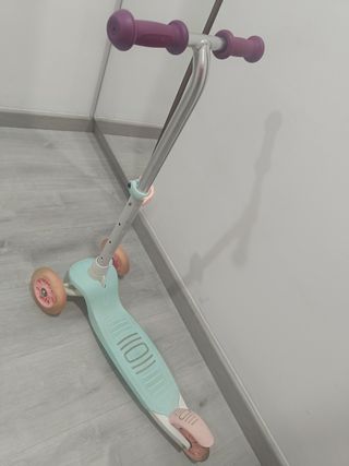 Patinete 3 ruedas Decathlon con luces