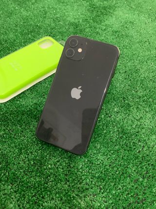 iPhone 11 COMO NUEVO