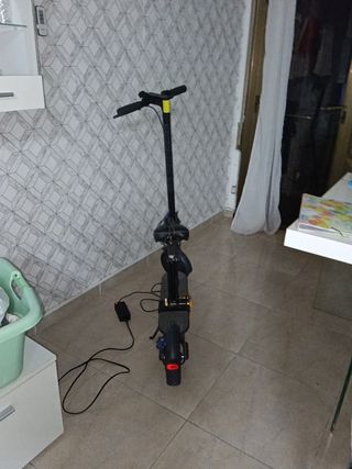 Patinete Eléctrico Xiaomi Casi Nuevo