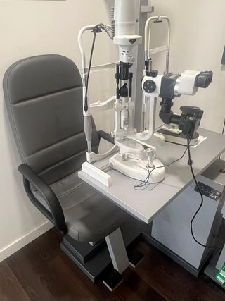 Unidad de refracción. Gabinete óptica.