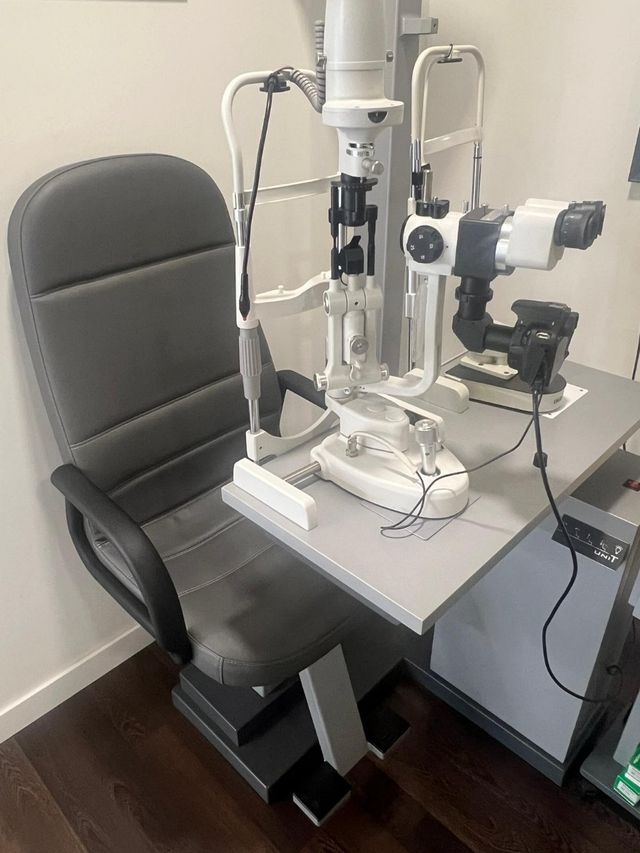 Unidad de refracción. Gabinete óptica.