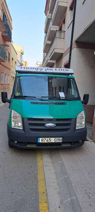Ford Transit 2010