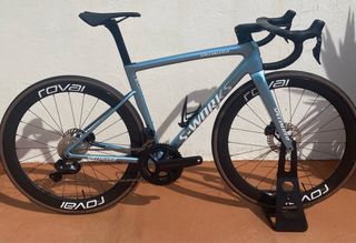 Bicicleta de carretera carbono
talla 54
