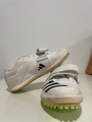 Zapatillas Clavos Atletismo Adidas Blancas