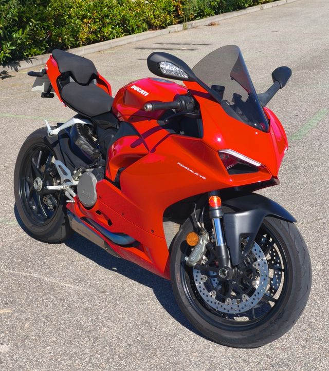 Ducati Panigale V2
