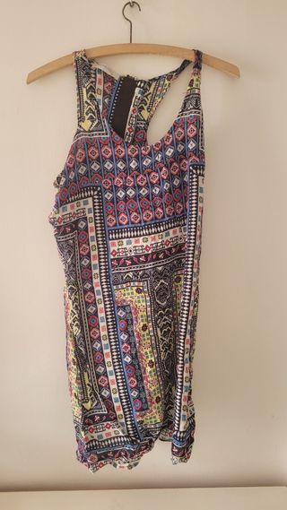 Vestido asimétrico estampado