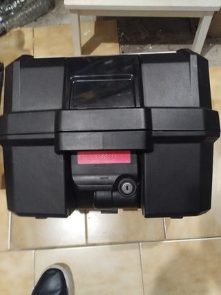 Baúl para moto