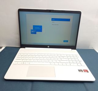 HP Portátil 15s-EQ2051NS Ryzen 3 8GB 256GB