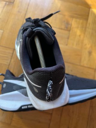 Nike Pegasus Trail 5 Talla 44.5 Negras