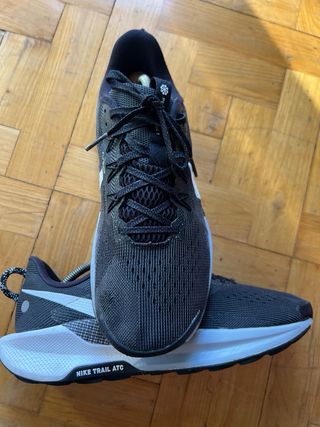 Nike Pegasus Trail 5 Talla 44.5 Negras