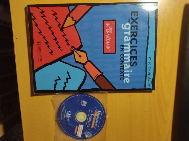 Exercices de grammaire en contexte