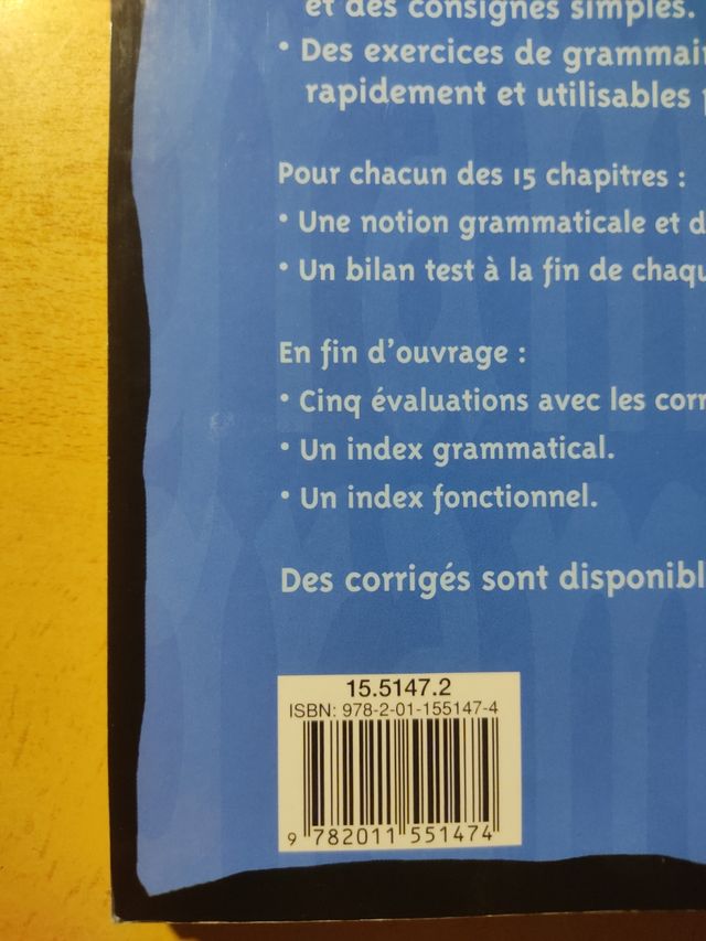 Exercices de grammaire en contexte
