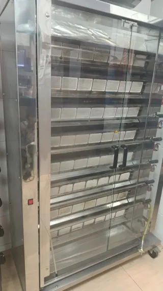 Asador de pollos profesional