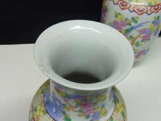 Coppia Vasi Cinesi Decorati