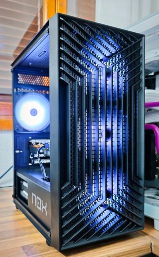 PC GTX 1660, i7 4Ghz, 16GB RAM DDR4, GARANTÍA