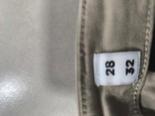 Pantalón cargo beige