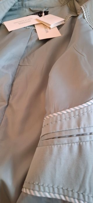 Gabardina azul