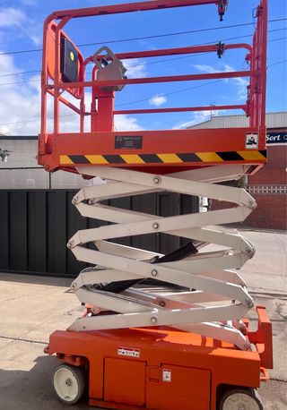 Tijera Eléctrica Snorkel 8m