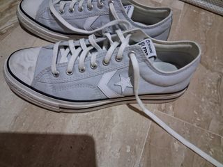 Zapatillas Converse Grises. 