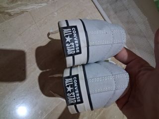 Zapatillas Converse Grises. 