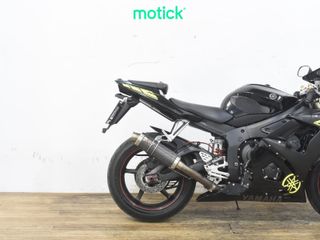 YAMAHA YZF R6