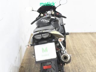 YAMAHA YZF R6