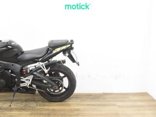 YAMAHA YZF R6