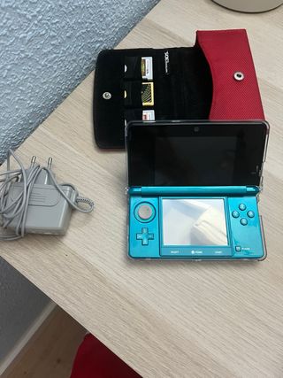 Nintendo 3DS Azul + Juegos