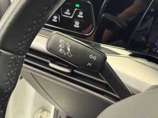 Volkswagen Golf VIII