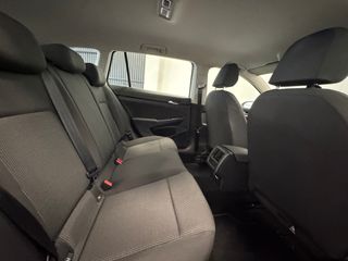 Volkswagen Golf VIII
