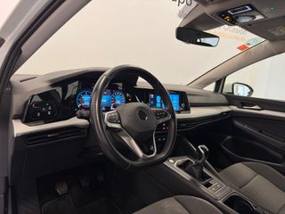 Volkswagen Golf VIII