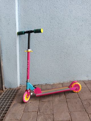 Patinete infantil plegable rosa y azul