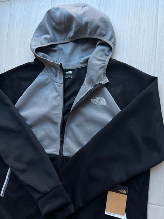 Chaqueta The North Face Negra y Gris
