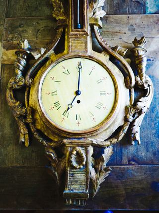 Orologio da muro Luigi XVI dorato