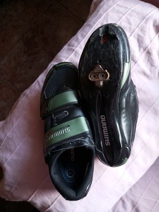 Zapatillas Ciclismo Shimano Negras y Velcro verde