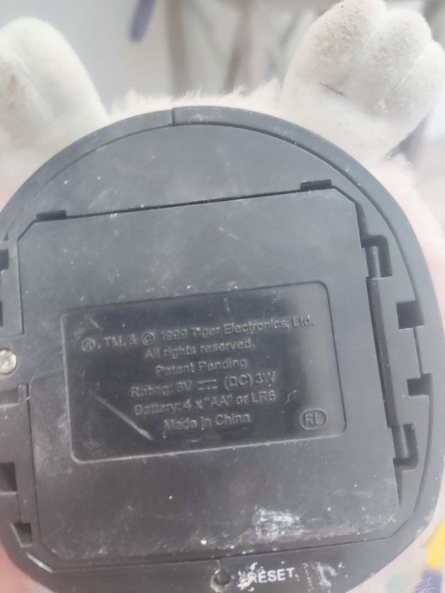 Furby 1999 rosa, blanco y celeste