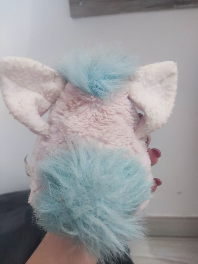 Furby 1999 rosa, blanco y celeste