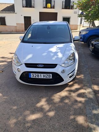Ford S-MAX 2014