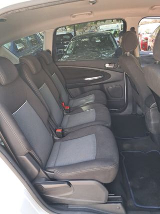 Ford S-MAX 2014