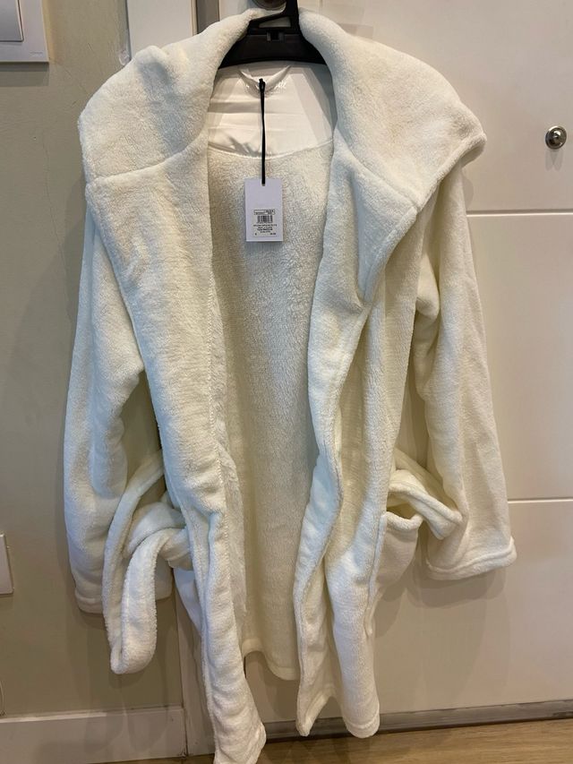 Bata de baño Galerías Lafayette