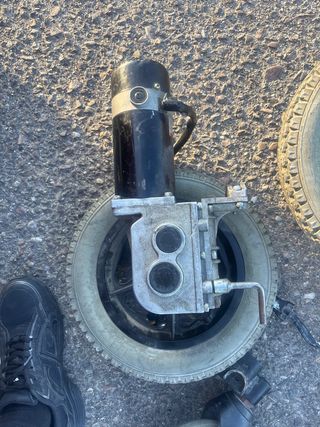 silla de ruedas motores con rueda