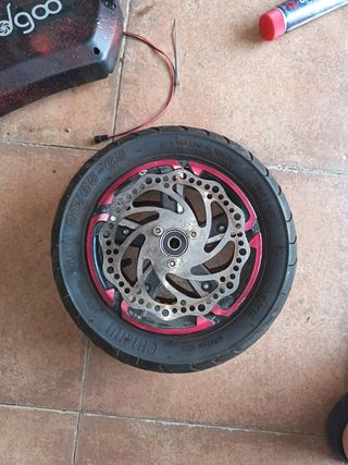 Rueda 4 pulgadas Moped con disco