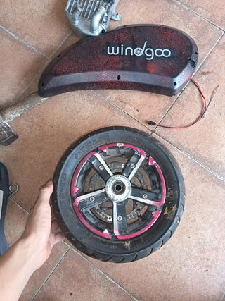 Rueda 4 pulgadas Moped con disco